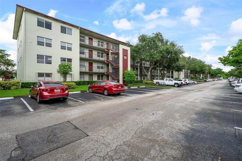 apt-403d-13255 7th Ct, Pembroke Pines, FL, 33027-6461 | Card Image