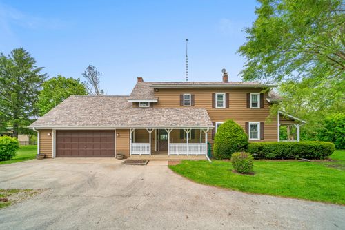 1977 S County Line Rd, Sandwich, IL, 60548-4104 | Card Image