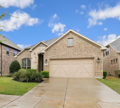 5108 Shallow Pond Dr, Aubrey, TX, 76227-1928 | Card Image