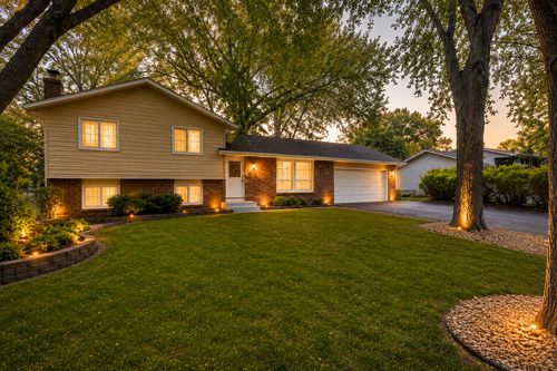 10204 Valley Forge Ln N, Maple Grove, MN, 55369-2848 | Card Image