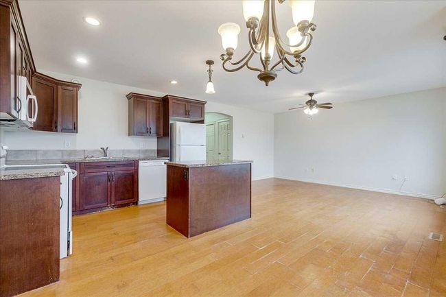 2 - 5511 54 Street, Townhouse with 3 bedrooms, 4 bathrooms and 2 parking in Ponoka AB | Image 16
