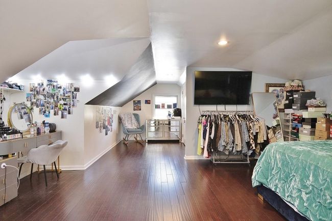Third Bedroom has recessed lighting and closet | Image 21