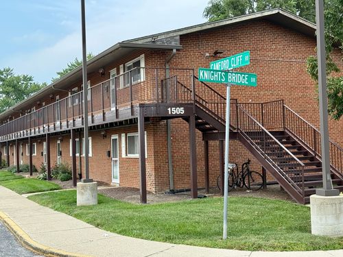 apt-2f-1505 Canford Cliffs Dr, Mount Prospect, IL, 60056-4814 | Card Image