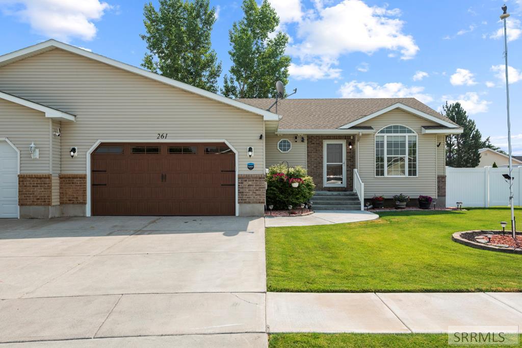Ensign Dr, Ammon, ID 83406