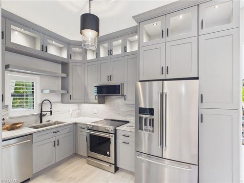 3650 Sunset Blvd, NAPLES, FL, 34112-3147 | Card Image