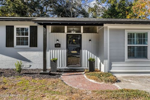 4639 Tanbark Rd, Jacksonville, FL, 32210-7532 | Card Image