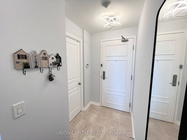 LPH08 - 330 Red Maple Rd, Condo with 1 bedrooms, 1 bathrooms and 1 parking in Richmond Hill ON | Image 4