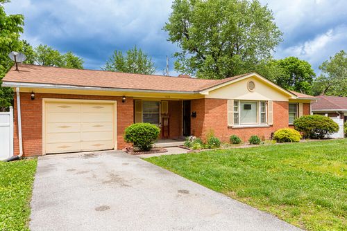 1026 Arapaho Trl, Frankfort, KY, 40601-1704 | Card Image
