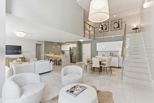 townhome-21-1111 Sw 1st Ave, Miami, FL, 33130 | Card Image