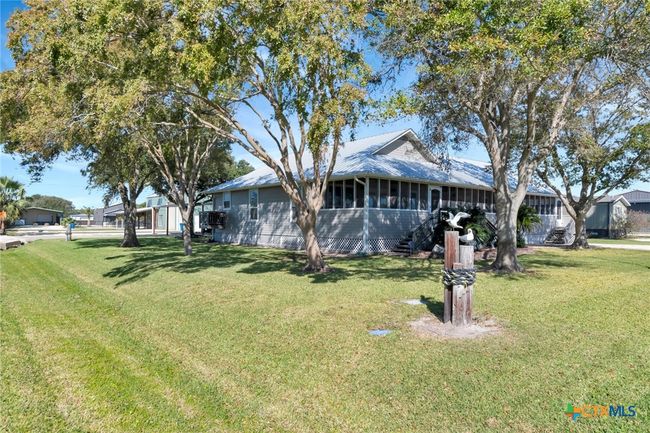 612 W Jackson Ave, House other with 3 bedrooms, 3 bathrooms and null parking in Port O Connor TX | Image 32