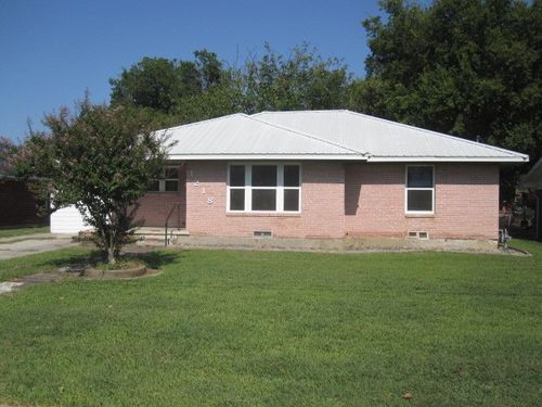 1218 Fair Ave, Gainesville, TX, 76240-2916 | Card Image