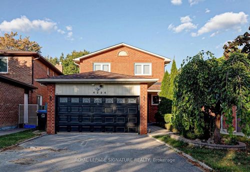 4224 Angeloni Dr, Mississauga, ON, L4Z2S9 | Card Image