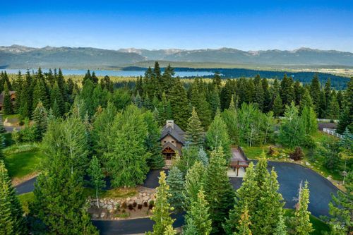 3300 Whitefield Ln, McCall, ID, 83638-5027 | Card Image
