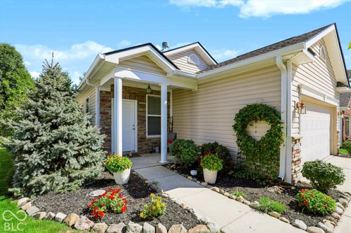 3731 White Cliff Way, Whitestown, IN, 46075-9743 | Card Image