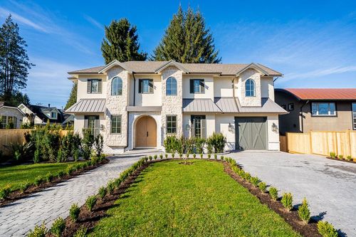 9033 Queen St, Langley, BC, V1M | Card Image