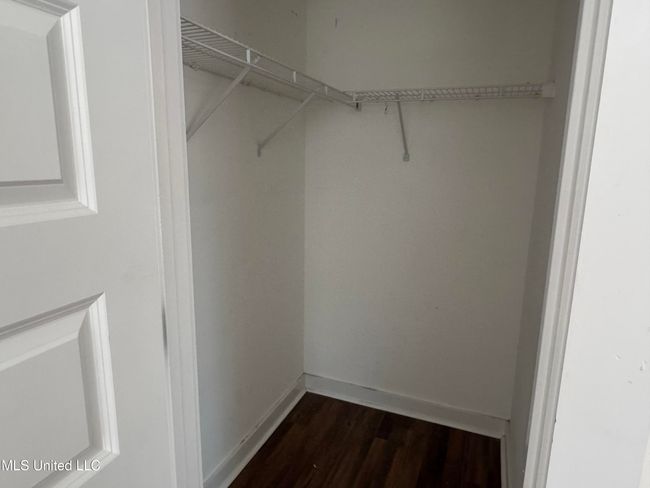 prime closet | Image 20