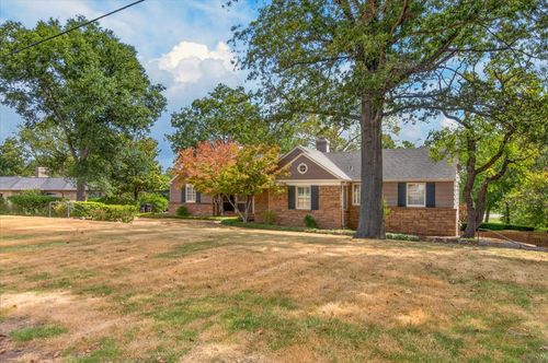 1930 Southview Ave, Bartlesville, OK, 74003-6234 | Card Image