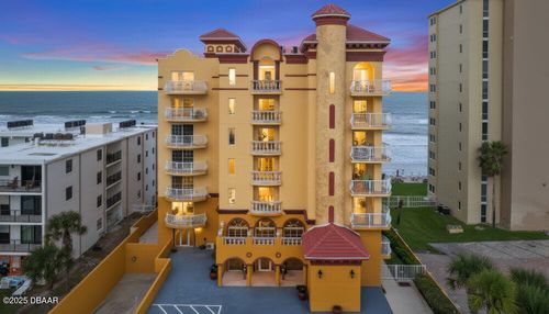 201-3811 S Atlantic Ave, Daytona Beach, FL, 32118-7705 | Card Image