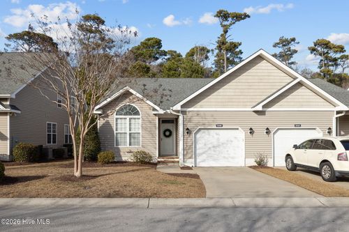 514 Village Green Drive, Morehead City, NC, 28557 | Card Image
