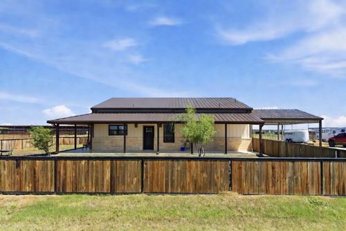 335 Meadow Bend Cir, Stephenville, TX, 76401-3961 | Card Image