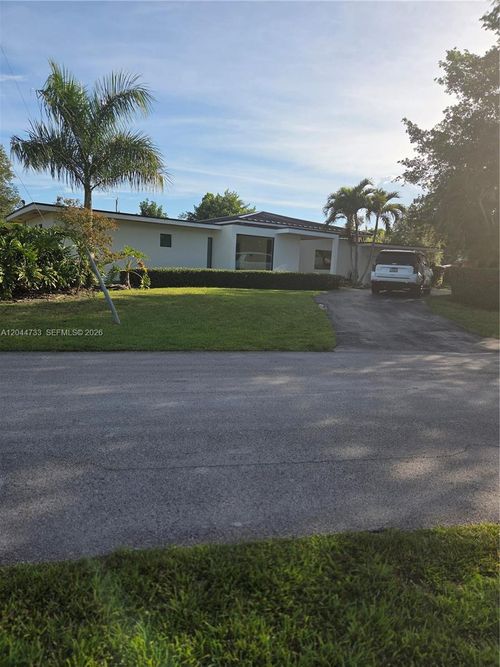 8880 Sw 149th St, Palmetto Bay, FL, 33176-8044 | Card Image
