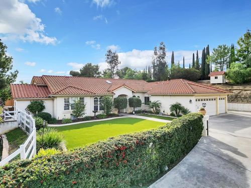 2389 Victoria Cir, Alpine, CA, 91901-1454 | Card Image