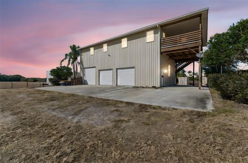 4026 Mcintosh Estates Ln, Plant City, FL, 33565-7400 | Card Image