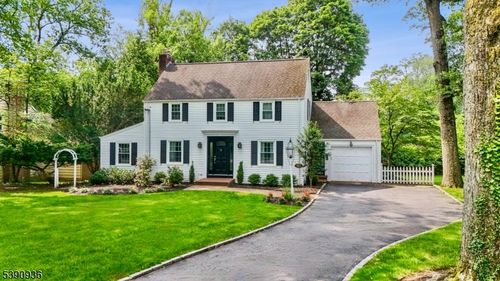 80 Great Oak Dr, Short Hills, NJ, 07078-3428 | Card Image