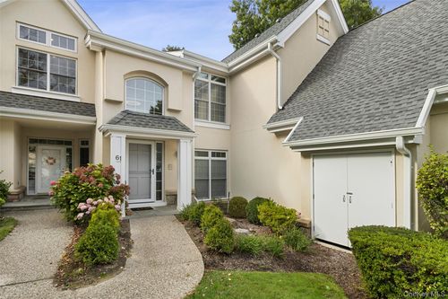 61 Doral Greens Dr W, Rye Brook, NY, 10573-5411 | Card Image