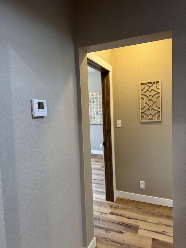 2414 Poplar Ave, Home with 6 bedrooms, 4 bathrooms and null parking in Duncombe IA | Image 29