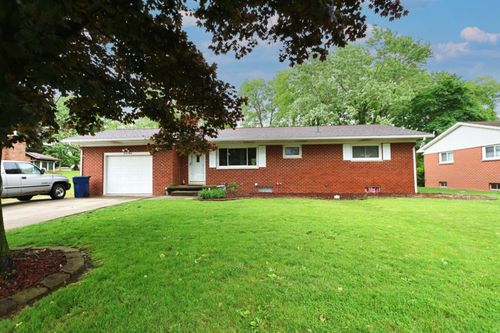 33 Sunset Dr, Shelby, OH, 44875-9416 | Card Image