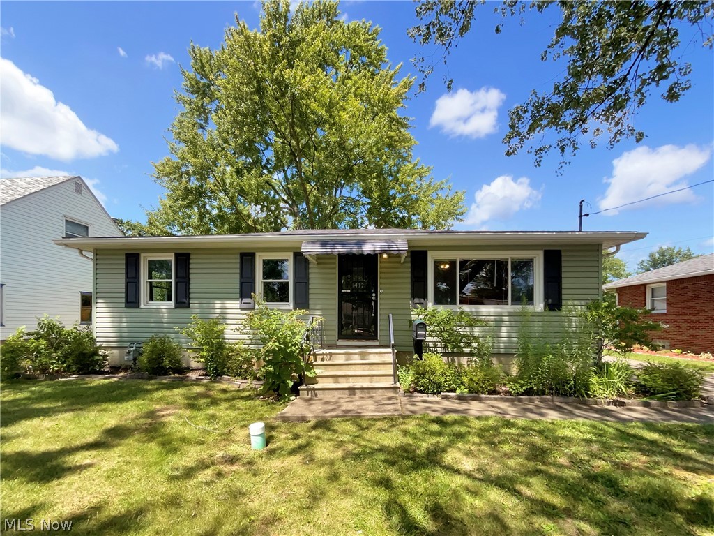37th St, Lorain, OH 44053