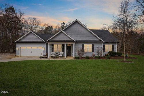 93 Eagle Swoop St, Zebulon, NC, 27597-9277 | Card Image