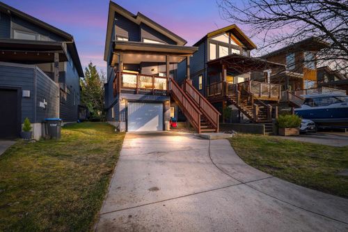 21-40137 Government Rd, Squamish, BC, V8B0N7 | Card Image