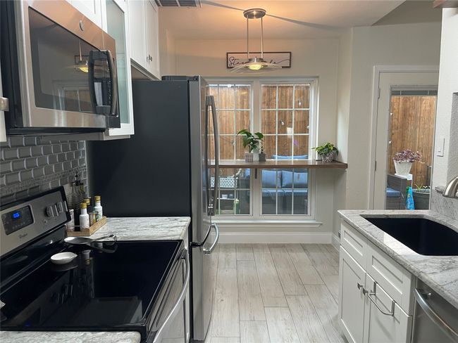 APT-113 - 3904 Rawlins St, Condo with 2 bedrooms, 3 bathrooms and null parking in Dallas TX | Image 5