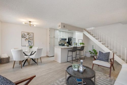 apt-3-331 N 1st St, Campbell, CA, 95008-1327 | Card Image