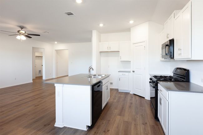124 Juniper Springs Rd, House other with 3 bedrooms, 2 bathrooms and null parking in Kyle TX | Image 15