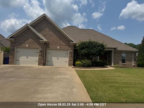 215 Oak Brook Dr, Florence, AL, 35630-6632 | Card Image