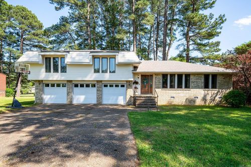 2718 Gray Fox Ln, Jacksonville, AR, 72076-2627 | Card Image