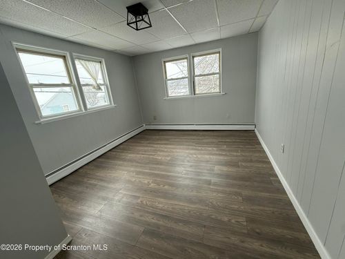 2-375 Grove St, Scranton, PA, 18508-2553 | Card Image