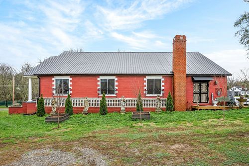 131 Old Morrison Rd, Mc Minnville, TN, 37110-3315 | Card Image