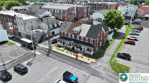 46 S Spruce St, Nazareth, PA, 18064-2127 | Card Image