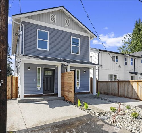 a-202 S Alder Ave, Granite Falls, WA, 98252-8797 | Card Image