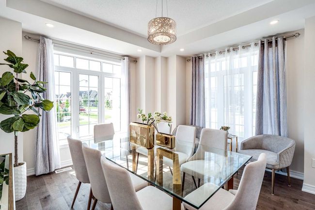 2 Cranbrook Cres, House other with 4 bedrooms, 3 bathrooms and 4 parking in Kleinburg ON | Image 5