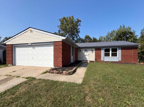 12157 Hitchcock Dr, Forest Park, OH, 45240-1818 | Card Image