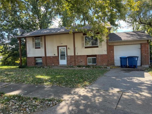 1308 Red River Drive, St Louis, MO, 63138 | Card Image