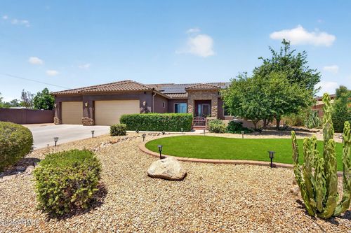 3638 E Tierra Buena Lane, Phoenix, AZ, 85032 | Card Image