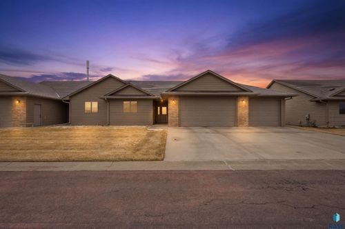 4505 E Kearney Pl Place, Sioux Falls, SD, 57110 | Card Image