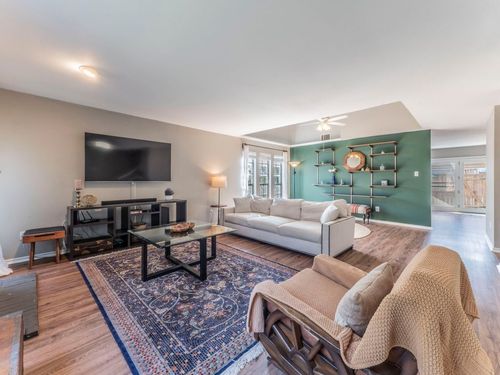 2110 Morley Dr, Austin, TX, 78752-2134 | Card Image