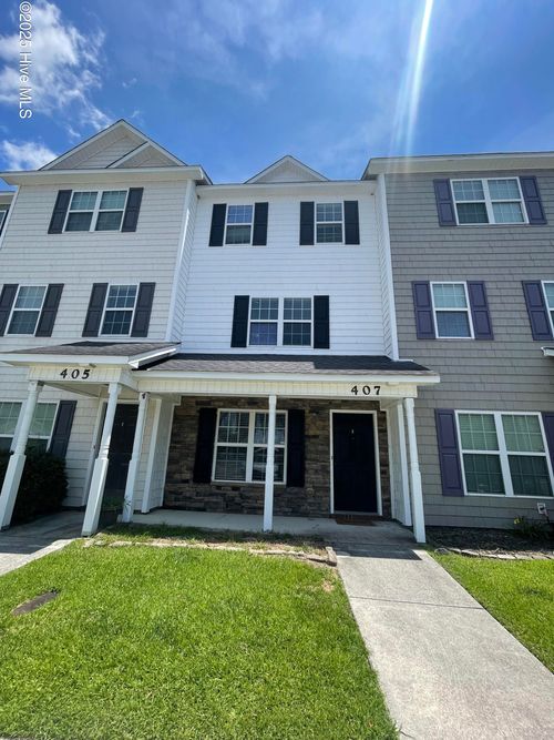 407 Caldwell Loop, Jacksonville, NC, 28546-8396 | Card Image